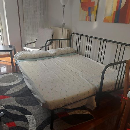 Soleado Piso Con Garaje Y Piscina A 8' Centro Apartman Castro Urdiales Kültér fotó
