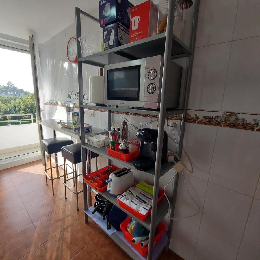 Soleado Piso Con Garaje Y Piscina A 8' Centro Apartman Castro Urdiales Kültér fotó