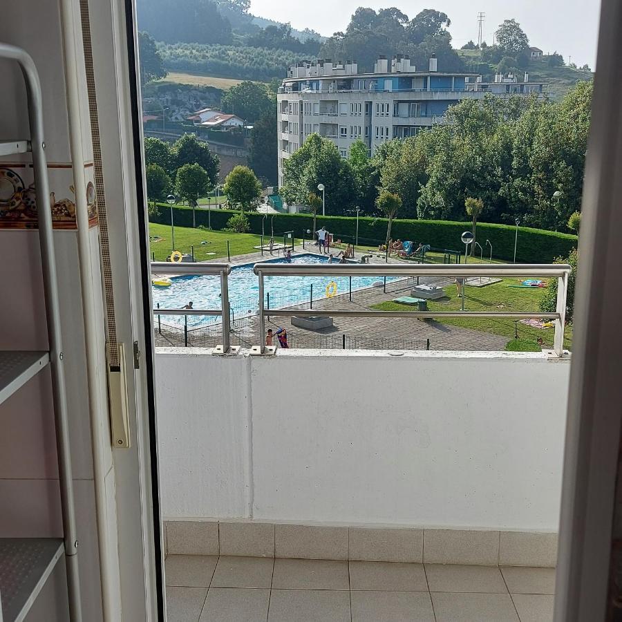 Soleado Piso Con Garaje Y Piscina A 8' Centro Apartman Castro Urdiales Kültér fotó
